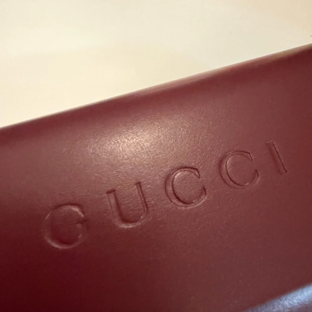 GUCCI
GG1582SK 001 | BLACK - Picture 5 of 10